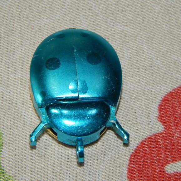 Vintage Lucerne Lady Bug Pocket Pendant Watch Not Working For Parts Repair - Picture 1 of 5